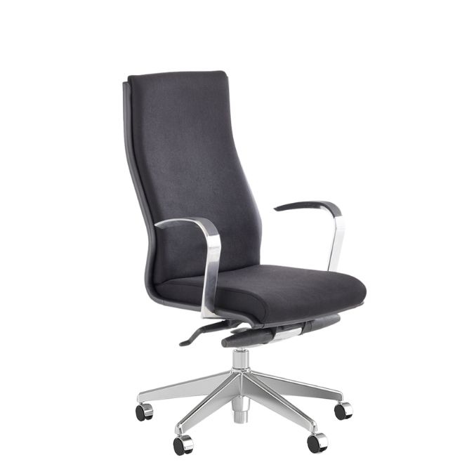 Atto, Chaises par Groupe Lacasse